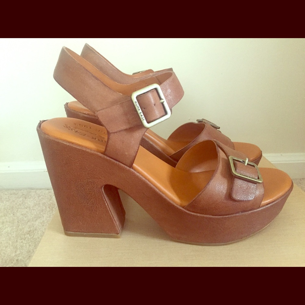 Kork Ease chunky heel brown size 10 Kenora